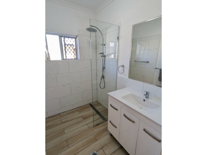 1/7 Turner Street, Whitfield QLD 4870
