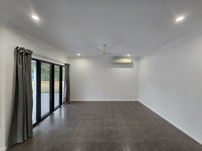 44. Norfolk Cct, Redlynch QLD 4870