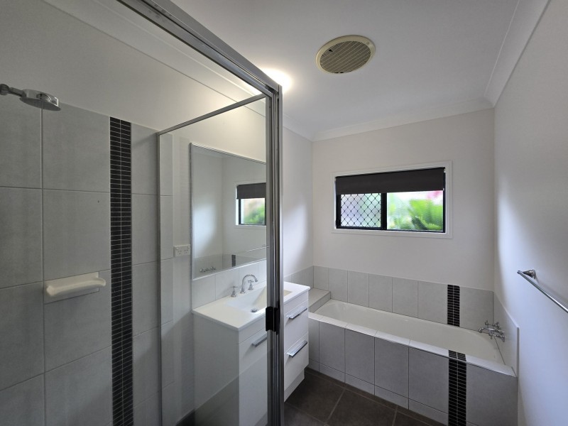 44. Norfolk Cct, Redlynch QLD 4870