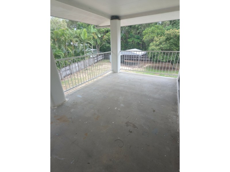 2/64 Baronia Street, Holloways Beach QLD 4878