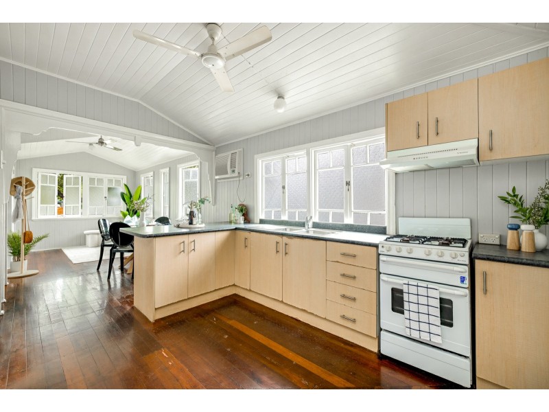 38 Upward Street, Parramatta Park QLD 4870