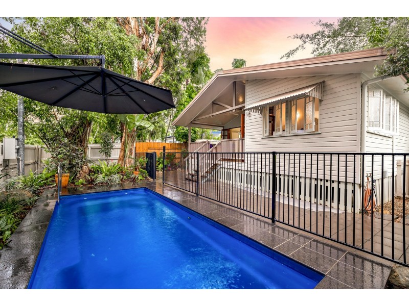 96 Christensen Street, Machans Beach QLD 4878