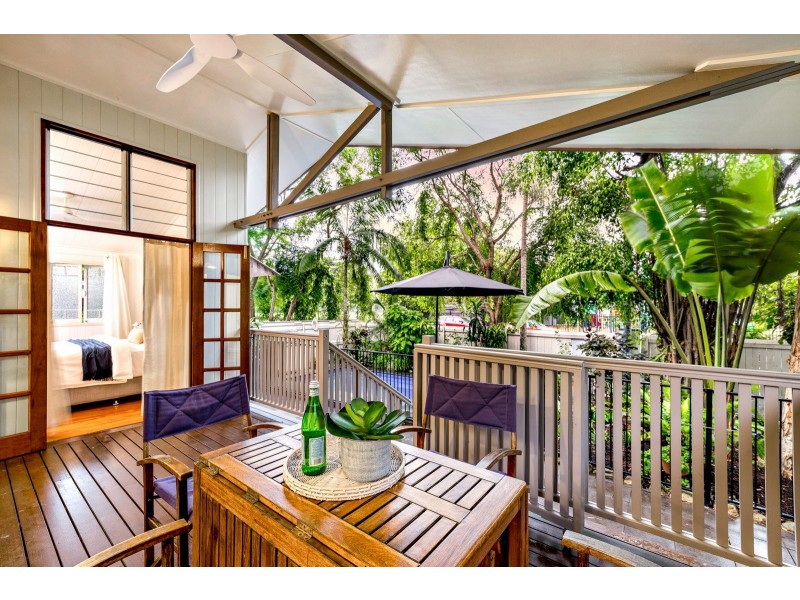 96 Christensen Street, Machans Beach QLD 4878