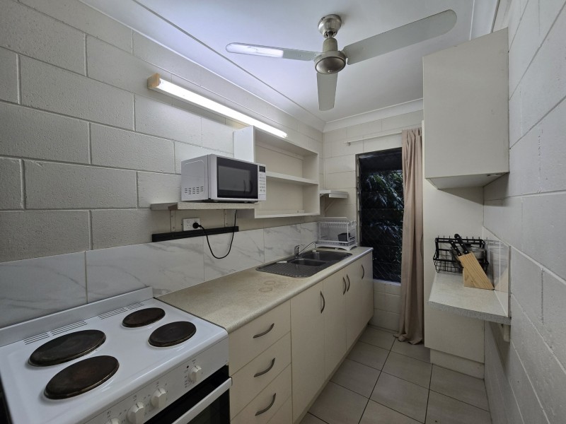 7/10 Crathern Close, Edge Hill QLD 4870