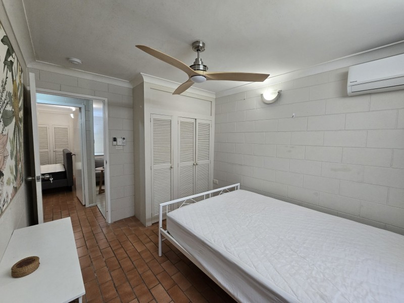 7/10 Crathern Close, Edge Hill QLD 4870