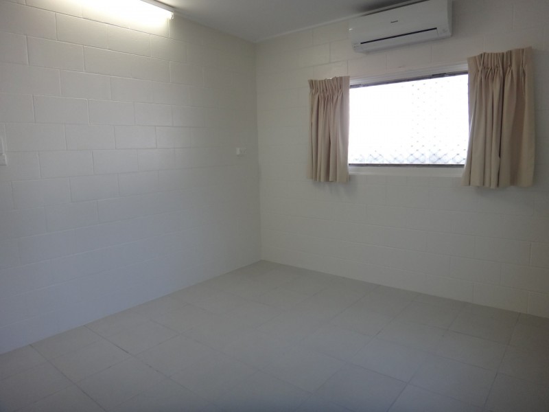 2/14 Mazlin Street, Edge Hill QLD 4870