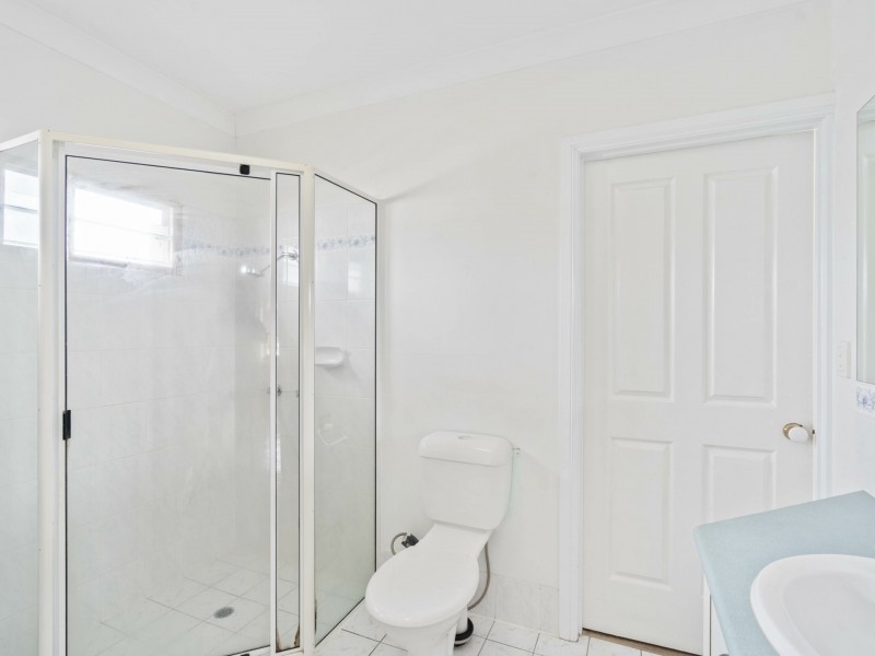 9/28 Springfield Crescent, Manoora QLD 4870