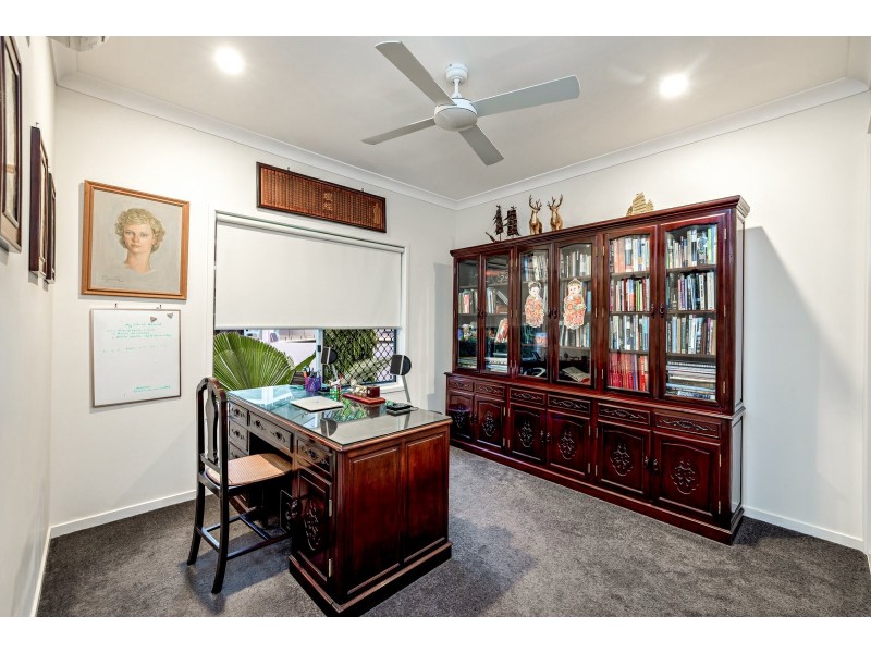 14 Bel-Air Drive, Whitfield QLD 4870