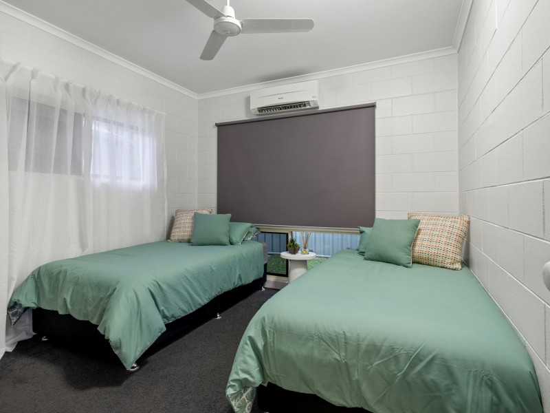 2 Gadaloff Close, Gordonvale QLD 4865