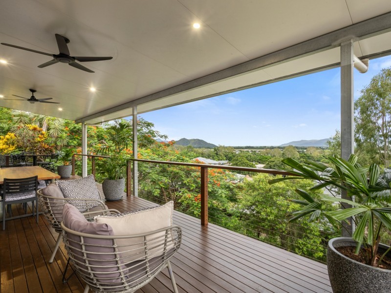 2 Gadaloff Close, Gordonvale QLD 4865