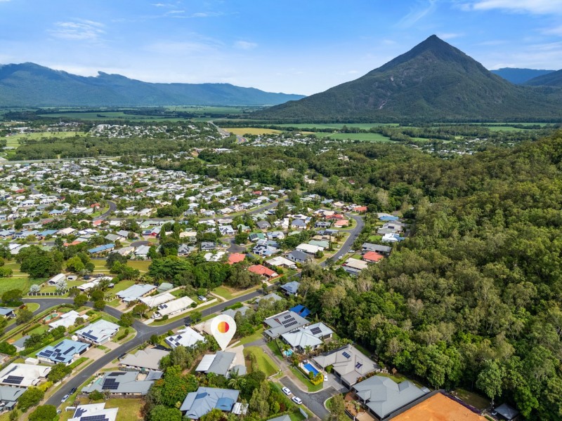 2 Gadaloff Close, Gordonvale QLD 4865