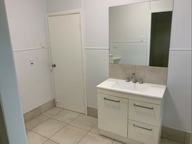 193 Newell Street, Bungalow QLD 4870