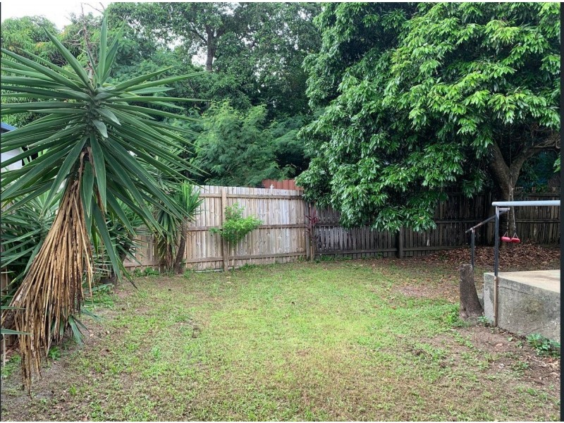 193 Newell Street, Bungalow QLD 4870