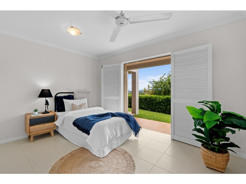 79 Nolan Street, Whitfield QLD 4870