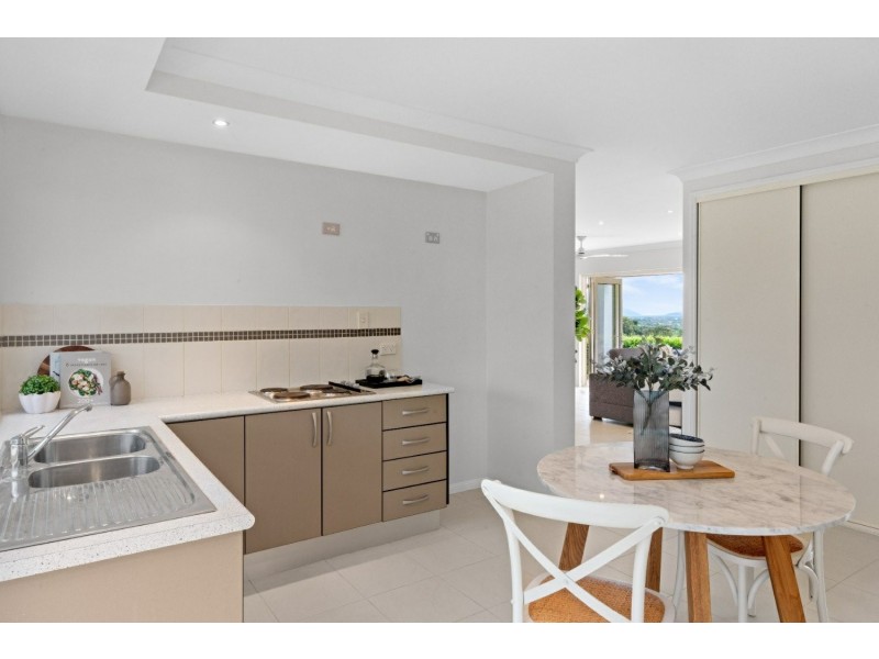 79 Nolan Street, Whitfield QLD 4870