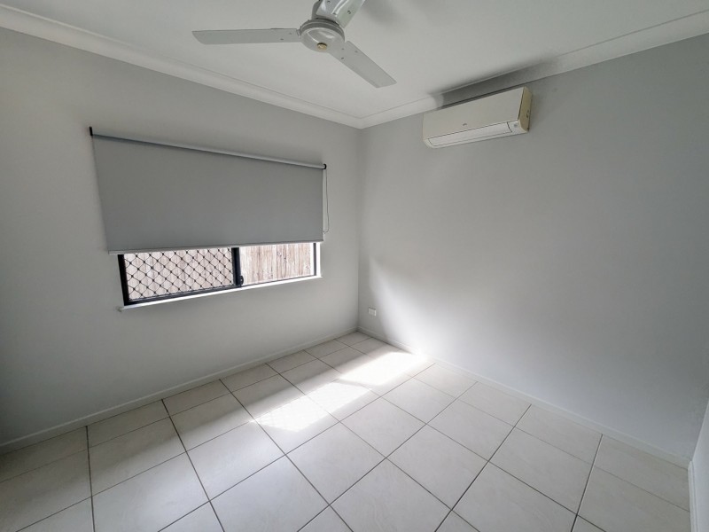 10 Quarterdeck Street, Trinity Beach QLD 4879