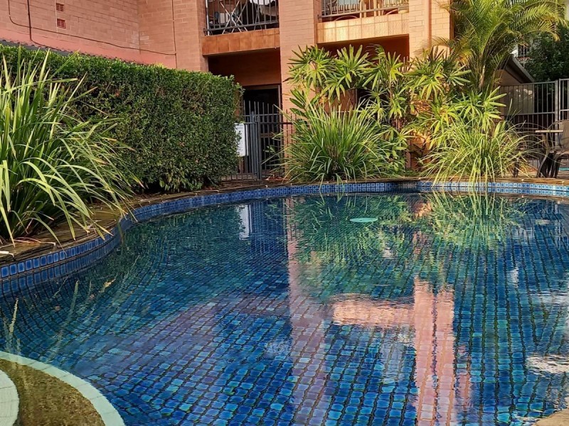 4/271 The Esplanade, Cairns North QLD 4870