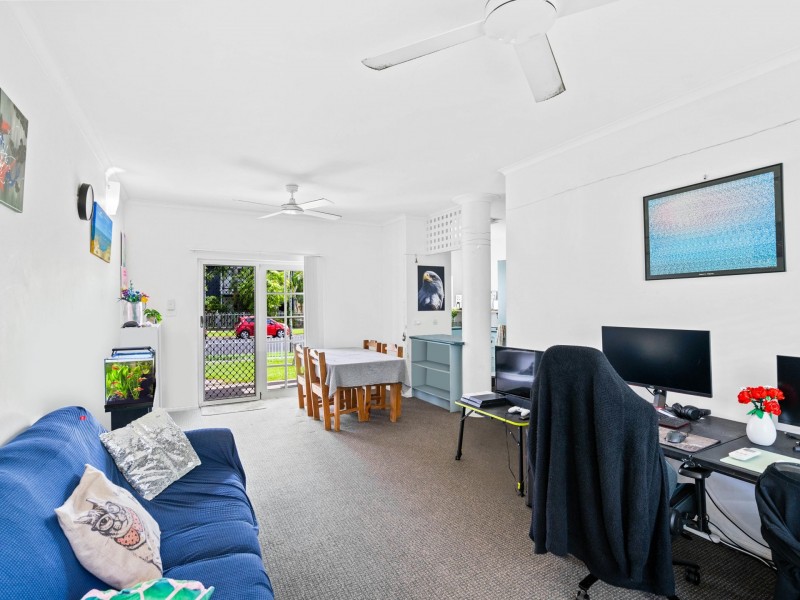 1/3-5 Springfield Crescent, Manoora QLD 4870