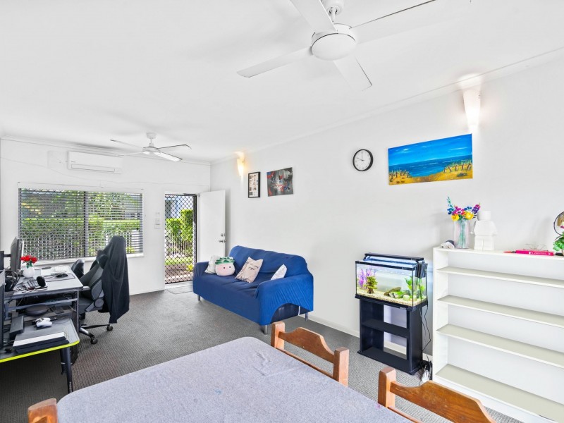 1/3-5 Springfield Crescent, Manoora QLD 4870