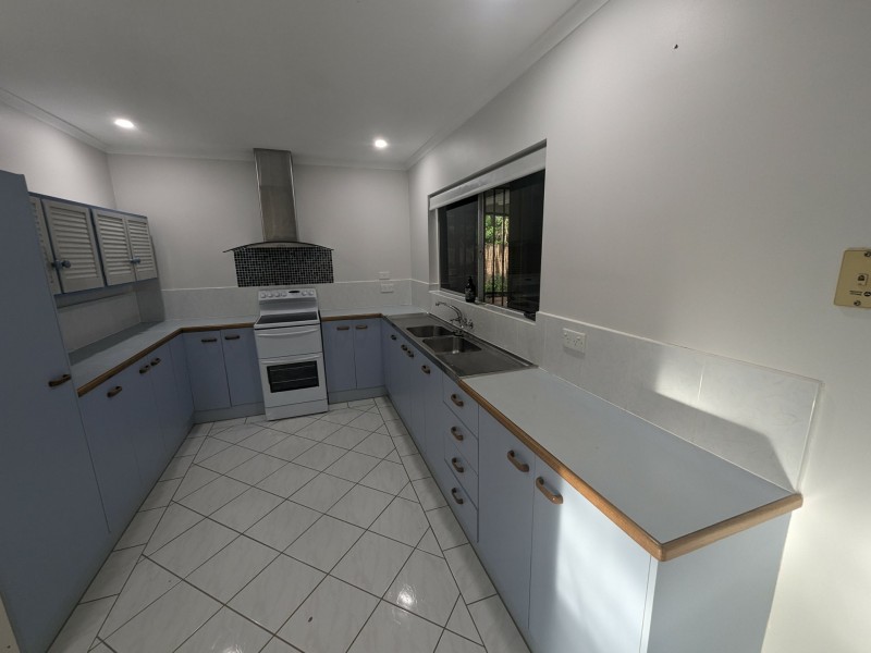 103 Sydney Street, Bayview Heights QLD 4868