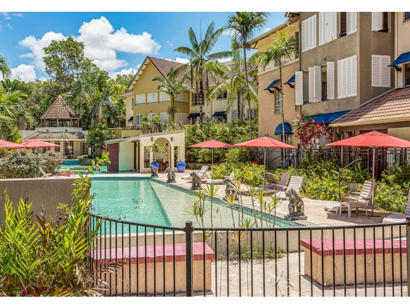 1401/2 Greenslopes Street, Cairns North QLD 4870