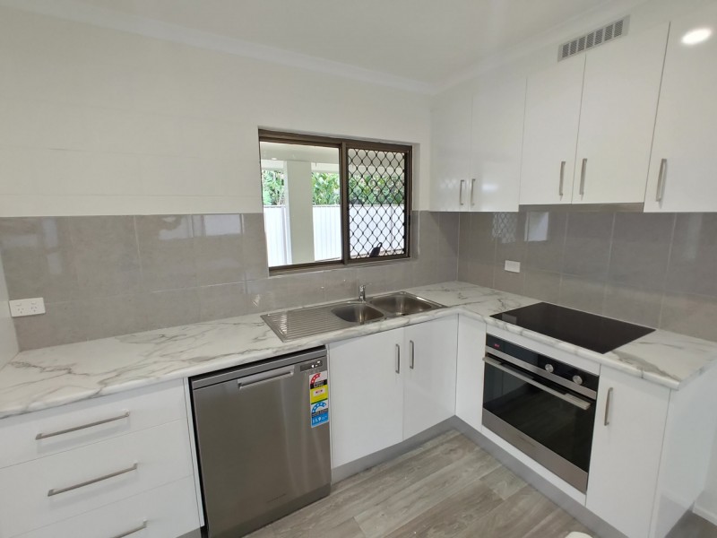 6 Metric Close, Smithfield QLD 4878