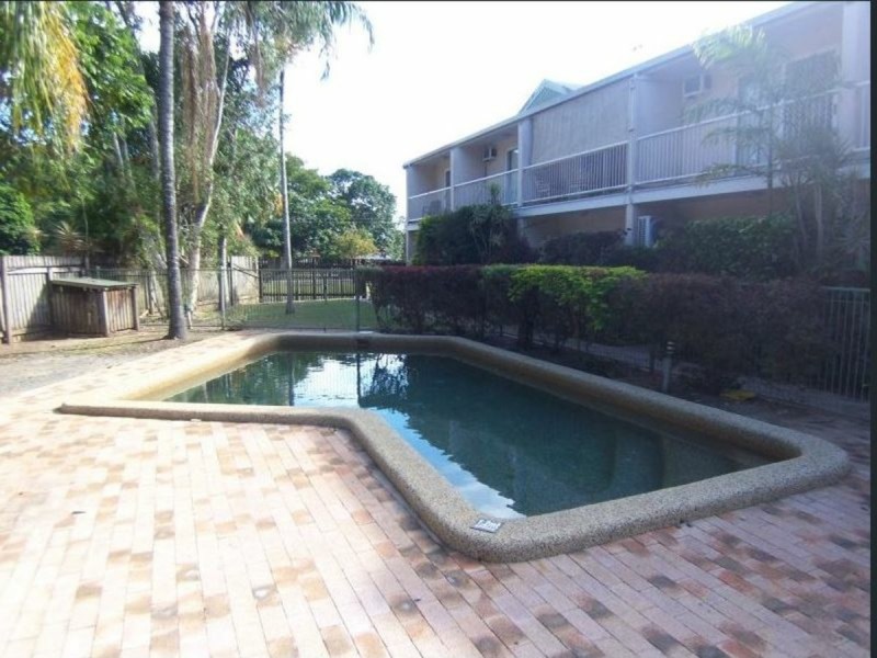 6/1 Sondrio Street, Woree QLD 4868