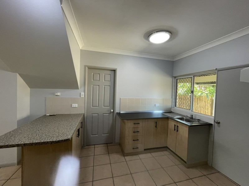 6/1 Sondrio Street, Woree QLD 4868