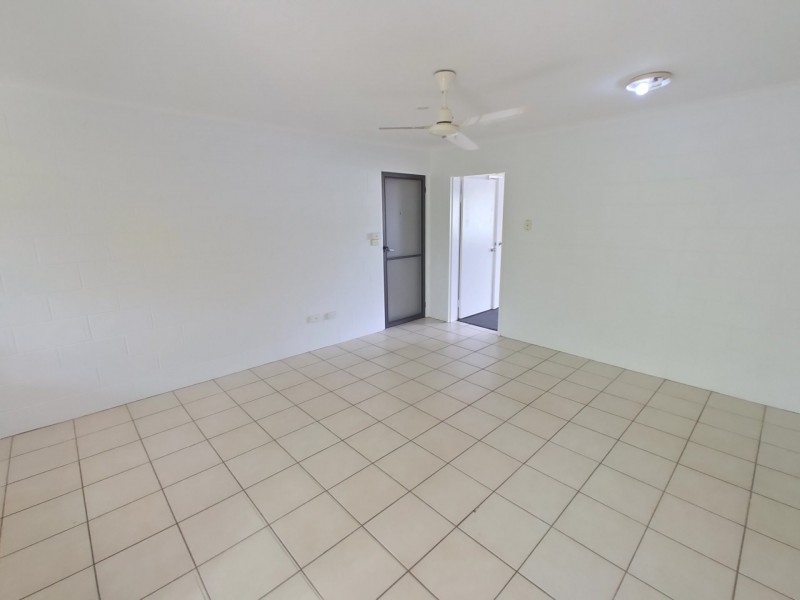 25/5 Fisk Street, Westcourt QLD 4870