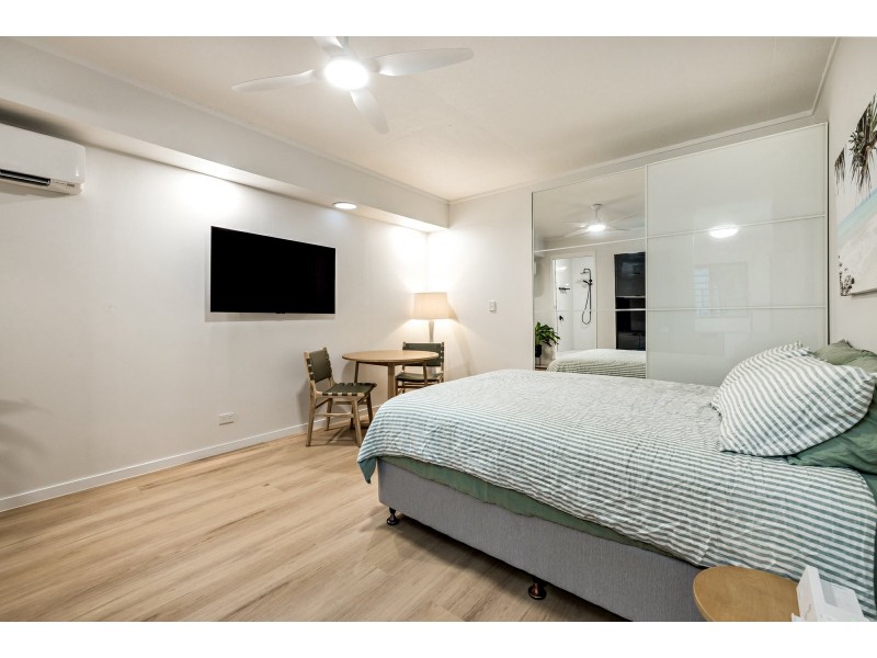 12 Bel-Air Drive, Whitfield QLD 4870