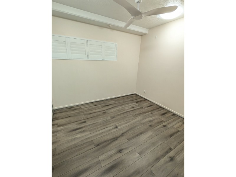 6/110-114 Collins Avenue, Edge Hill QLD 4870