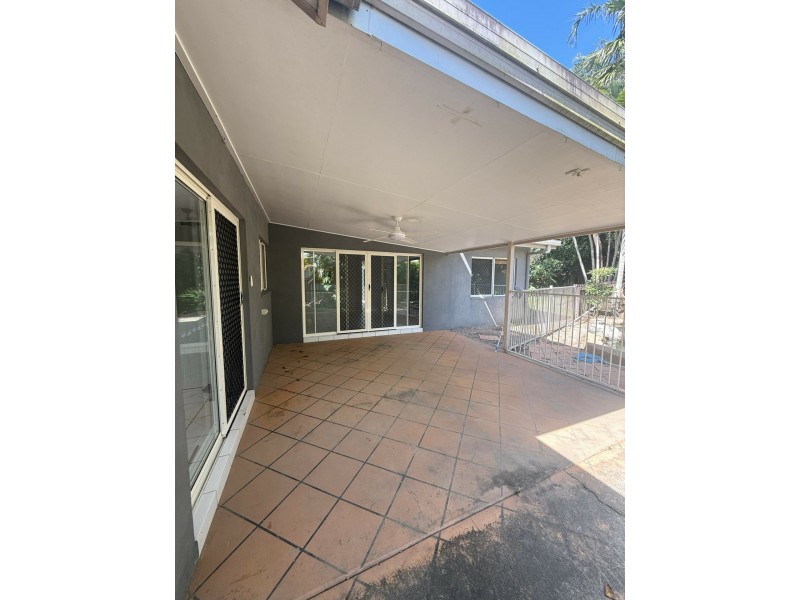 49 Banning Avenue, Brinsmead QLD 4870