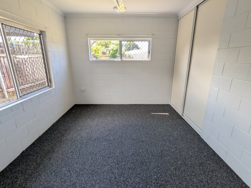 27 Frangipanni Street, White Rock QLD 4868