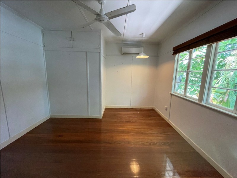 33 George Street, Earlville QLD 4870