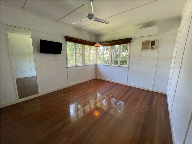 33 George Street, Earlville QLD 4870