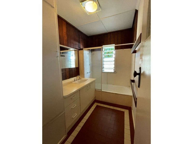 33 George Street, Earlville QLD 4870