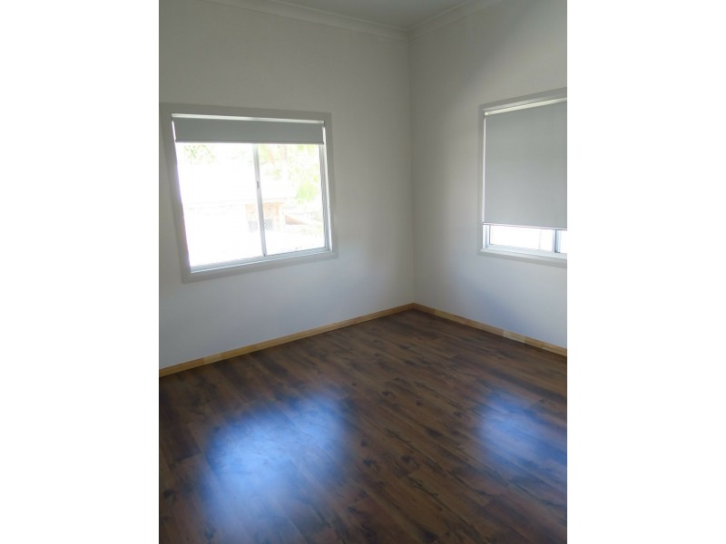 9 Moody Street, Manunda QLD 4870