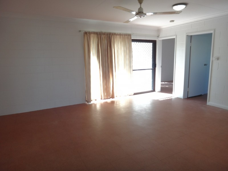 1/71 Boland Street, Westcourt QLD 4870