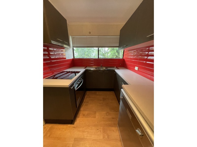 26/50 Woodward Street, Edge Hill QLD 4870