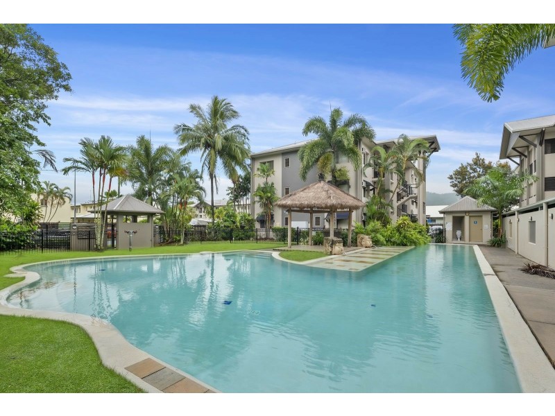 313/2-8 Centenary Close, Manoora QLD 4870