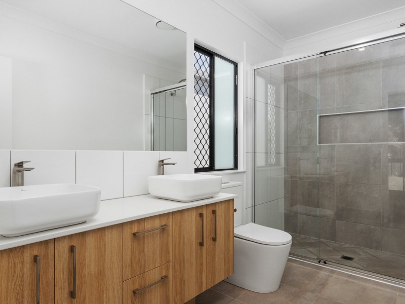 24 Etty Street, Kewarra Beach QLD 4879