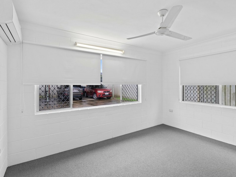 2/20 Jensen Street, Manoora QLD 4870