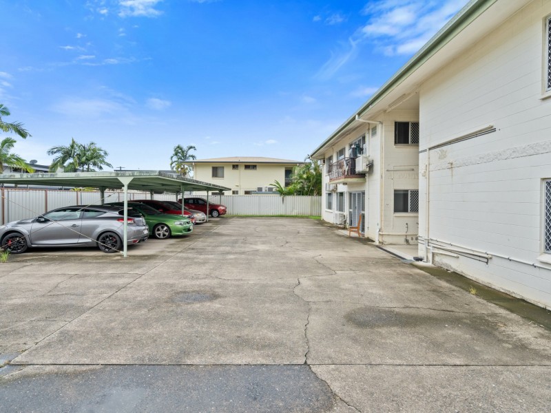 2/20 Jensen Street, Manoora QLD 4870