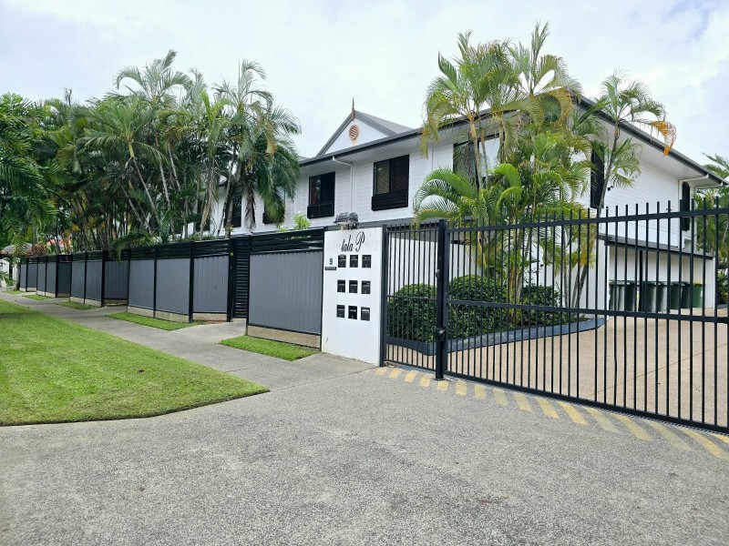 4/9 Grantala Street, Manoora QLD 4870