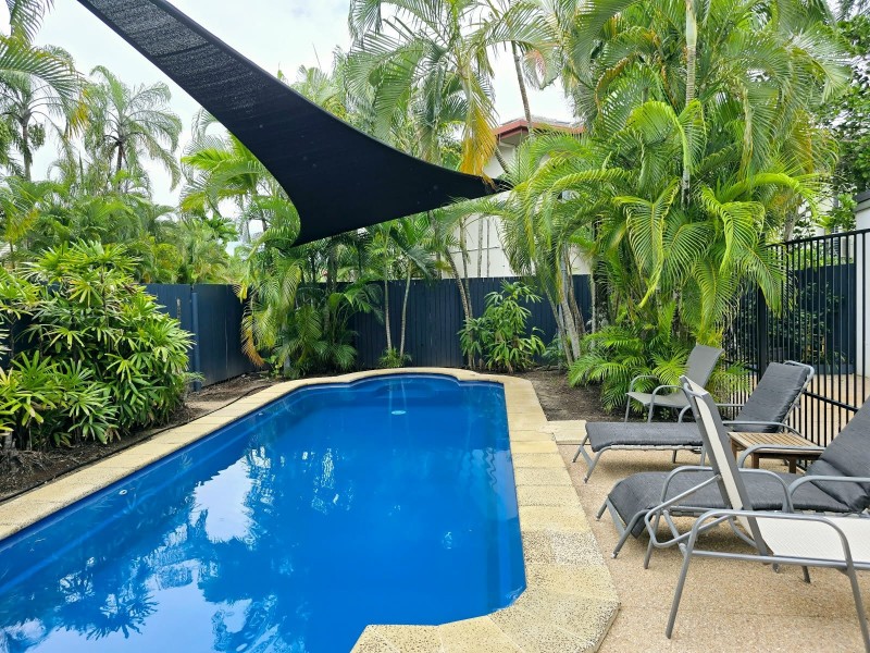 4/9 Grantala Street, Manoora QLD 4870