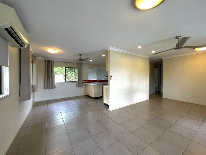 27 Behan Street, Stratford QLD 4870