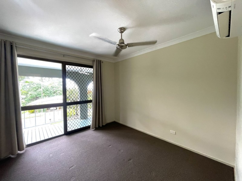 27 Behan Street, Stratford QLD 4870