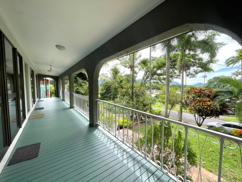 27 Behan Street, Stratford QLD 4870