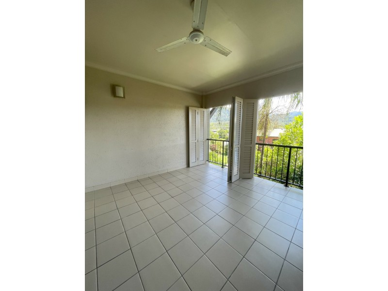 207/2-8 Centenary Close, Manoora QLD 4870