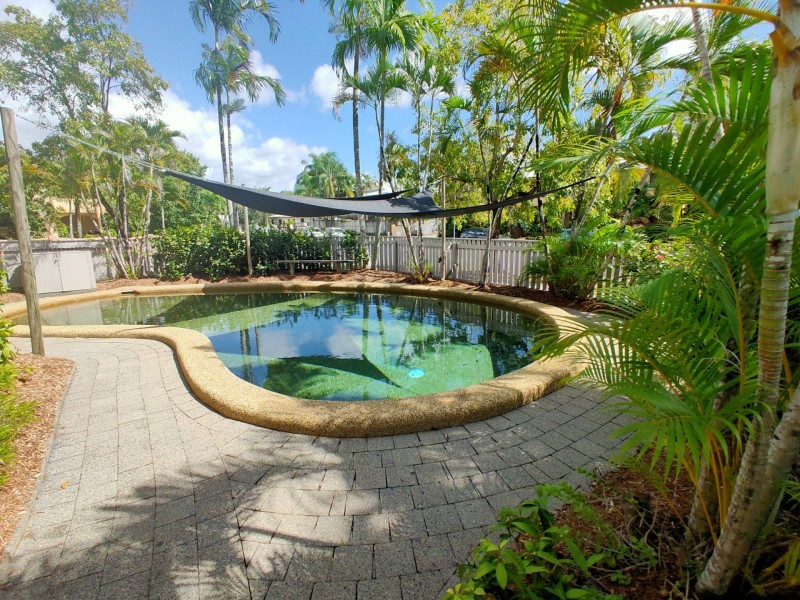 9/13 Springfield Crescent, Manoora QLD 4870